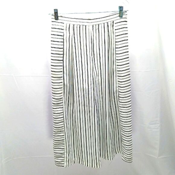 Doe & Rae Wide Leg Cropped Culotte Palazzo Striped Pants Black/White Womans Med - Picture 3 of 11